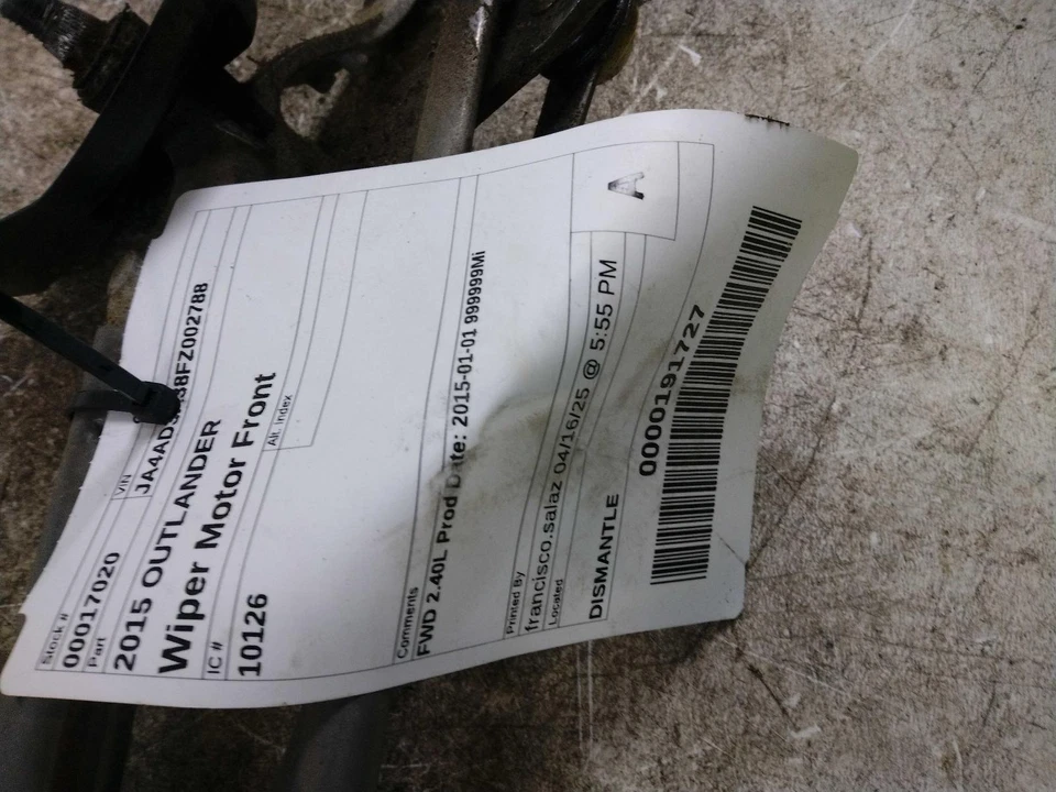 2015 Mitsubishi Outlander Wiper Motor OEM 8250B085 Grey 136K Miles - Image 2 of 4