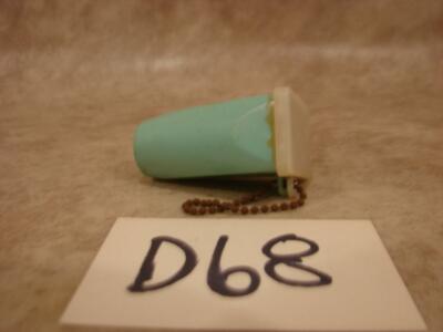 D68 VINTAGE MV Mt WASHINGTON PLASTIC VIEWER KEY CHAIN LAKE WINNEPSAUKEE NH