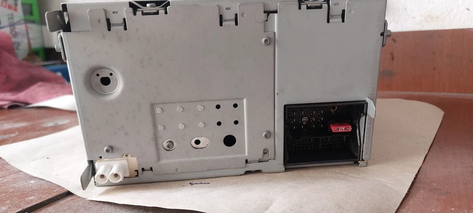 AUTORADIO STEREO VOLKSWAGEN GOLF 6 ORIGINALE  - Immagine 4 di 4