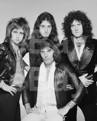 Queen Group Freddie Mercury, Roger Taylor,John Deacon, Brian May 10x8 Photo