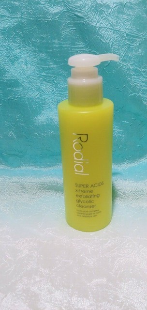 rodial super acids cleanser