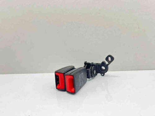 VW GOLF VIII CD1 Hintere mittlere Sitzschnalle 8V0857739A 1.98 Petrol 31895895