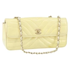 CHANEL Chain V Stitch Shoulder Bag Patent leather White Gold CC Auth 150967