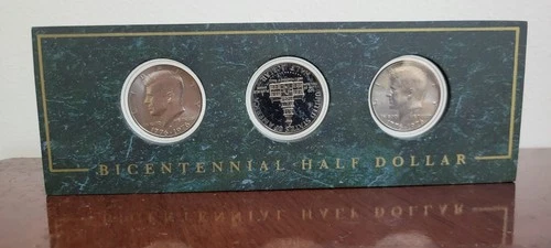 Danbury Mint Collection 1776-1976 Bicentennial Half Dollar On Holder