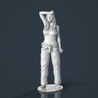 Unpainted Painted resin figurine Woman girl female service worker 1/18 1/24 1/32