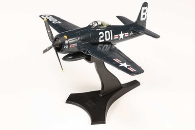 SkyMax 1/72 F8F Bearcat Airplane White 201 The Fighter Collection