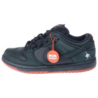NIKE SB XSTAPLE DUNK LOW TRD QS BLACK PIGEON 883232-008 STAPLE CUT SNEAKERS Used