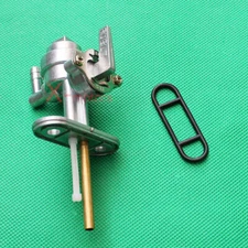 Fuel Valve Petcock for Kawasaki KE175 D2-D5 KE100 KS125 KLR250 KL250 A1-A5 C1-C2