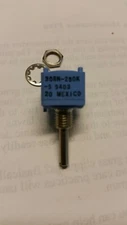 Clarostat 308N-250K-S 9403 Potentiometer 0.5W 250kOhm Variable Resistor 
