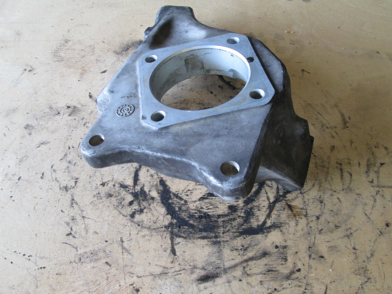 Ferrari 456 GTA  LH Front Hub  / Knuckle / Spindle   # 179544
