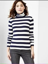 GAP Bowery Super Soft Turtleneck Tee Size Medium Navy Blue & White Stripe NWT