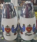 Vtg Gemco Friendship Blue Birds Folk Art Milk Glass Salt & Pepper Shakers