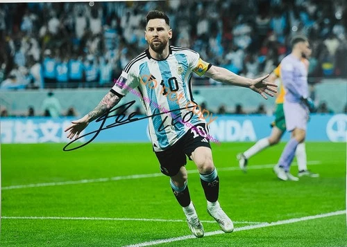 Lionel Messi Autographed signed photo