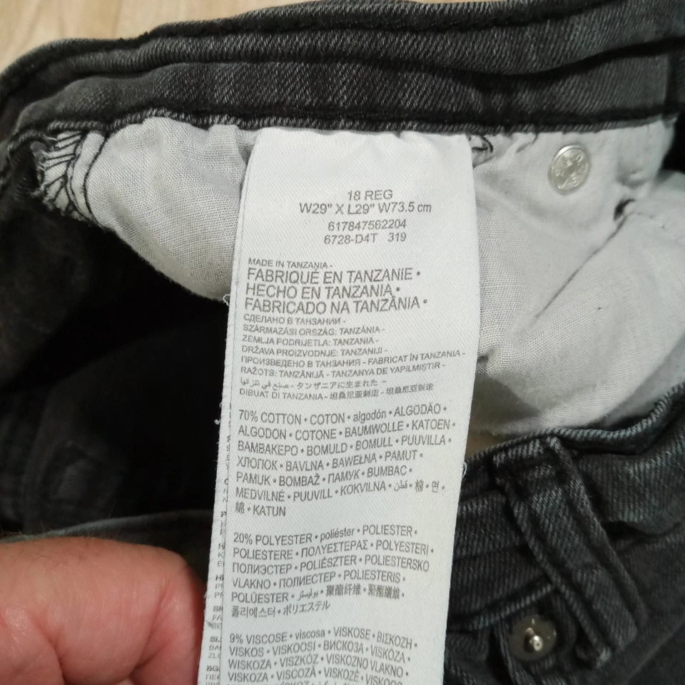Pantalones de mezclilla ajustados Levi's 512 para niños lavado oscuro talla 18 regular W29 L29 Foto 3 de 4
