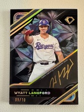 2025 Topps Diamond Icons Wyatt Langford Black Polychromatink Gold Auto /10