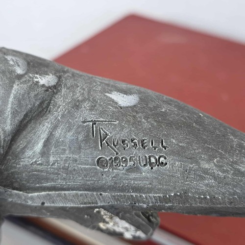 Rare Gargoyle Dragon Figurine - Made by T Russel - Shelf Sitter, Book Sitter - Picture 8 of 10