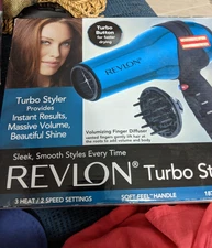 Revlon with Volumizing Finger Diffuser Turbo Styler Hair Dryer 1875 Watt 