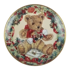 Franklin Mint Teddy’s First Christmas By Sarah Bengry Plate No. L6575 Vintage