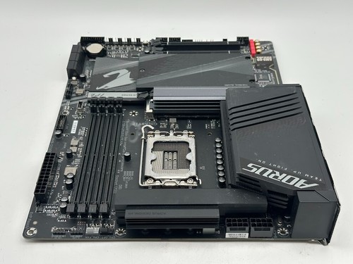 GIGABYTE Z790 AORUS ELITE AX LGA 1700 ATX Intel Motherboard READ/FOR PARTS - Afbeelding 3 van 8