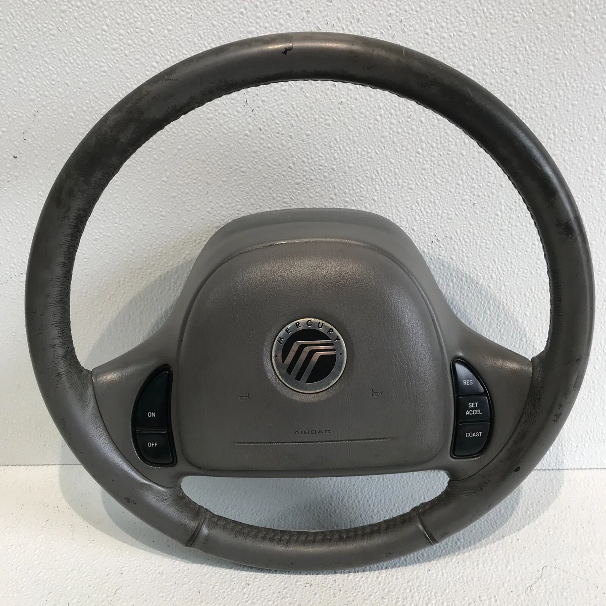 Grand marquis on sale steering wheel size