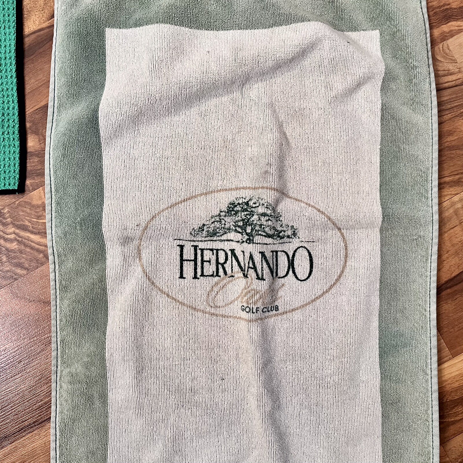 Taylormade 3 Towel Bundle Golf Caddy Hernando Oaks Club Vintage Towels