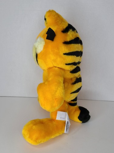 Garfield The Cat Play by Play Plush Vintage Garfield 15" Free ๐ฆ - Picture 4 of 9