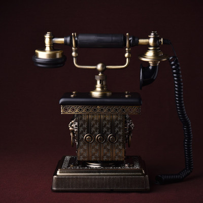 1945 victory lion pure metal retro European Antique phone Vintage