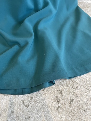 Abito da sera Sachin + Babi blu teal collo alto lunghezza intera foro aperto davanti 8 - Foto 5 di 11