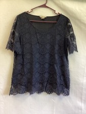Banana Republic blouse All Over Lace sheer short Sleeve Black Lined Womens sz L