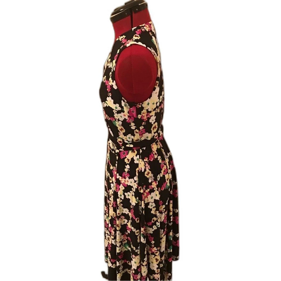 Vestido INC International Concepts para mujer talla mediana estampado vestido envolvente sin mangas Foto 3 de 4