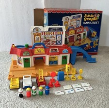 Vintage 1986 Fisher Price Little People Play Family Main Street Box 7 Mail IOB
