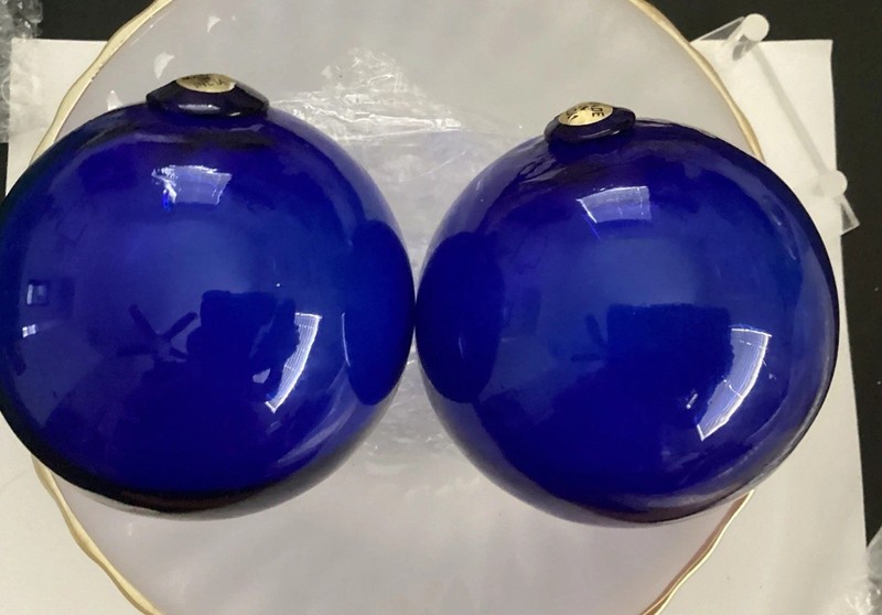Vintage Cobalt Blue Blown Glass Decorative Orbs Made In India