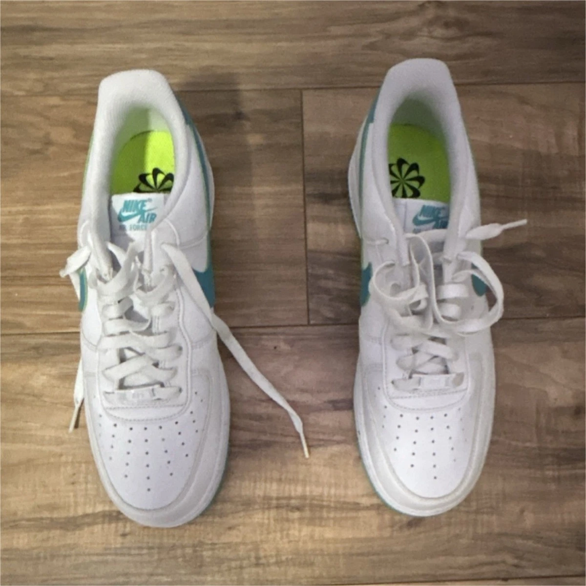 Las mejores ofertas en Nike Air Force 1 07 Low White | eBay