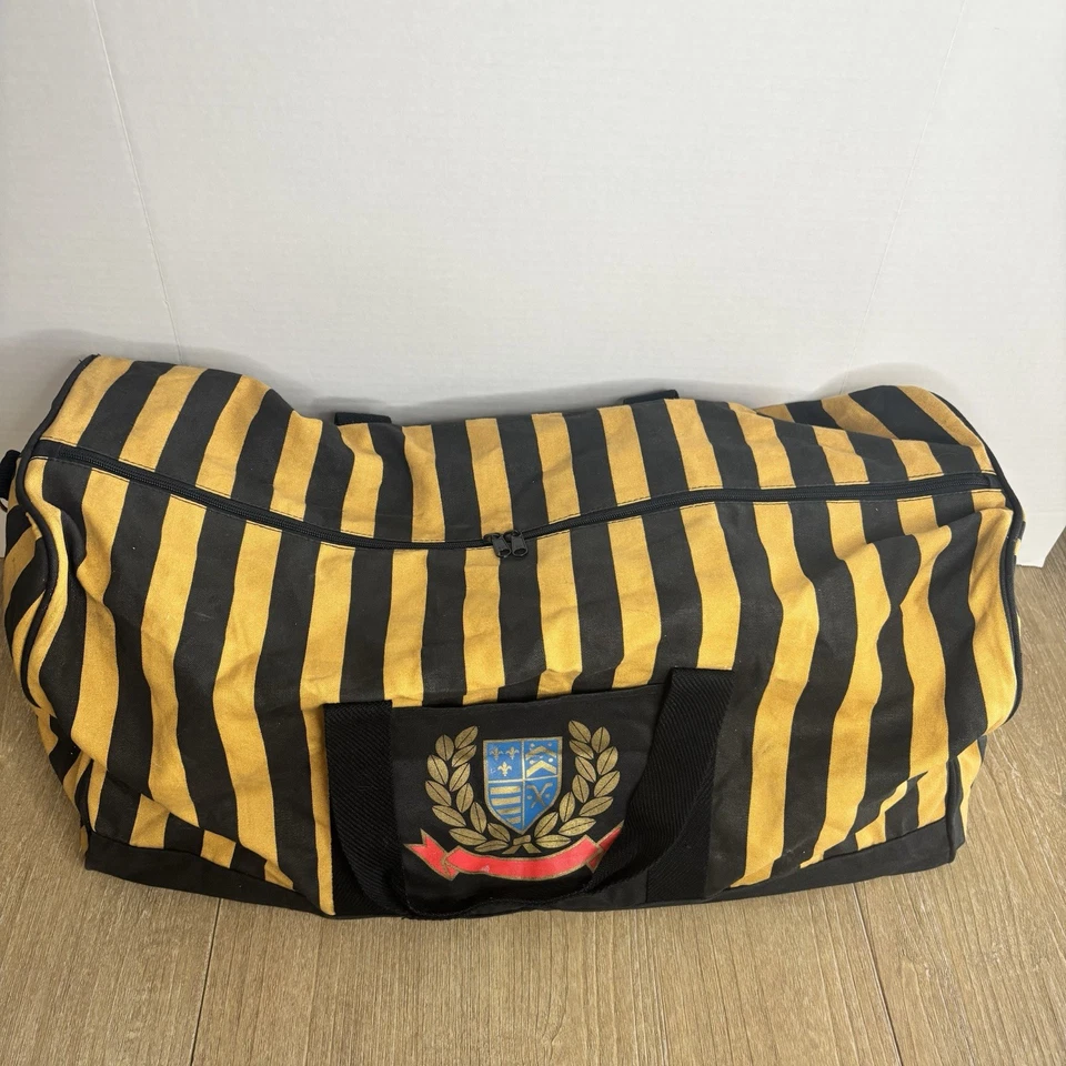 Винтажная спортивная сумка 1993 Avon в полоску с гербом графическая холщовая ночлег 25 дюймов | Y2K - Изображение 3 из 4