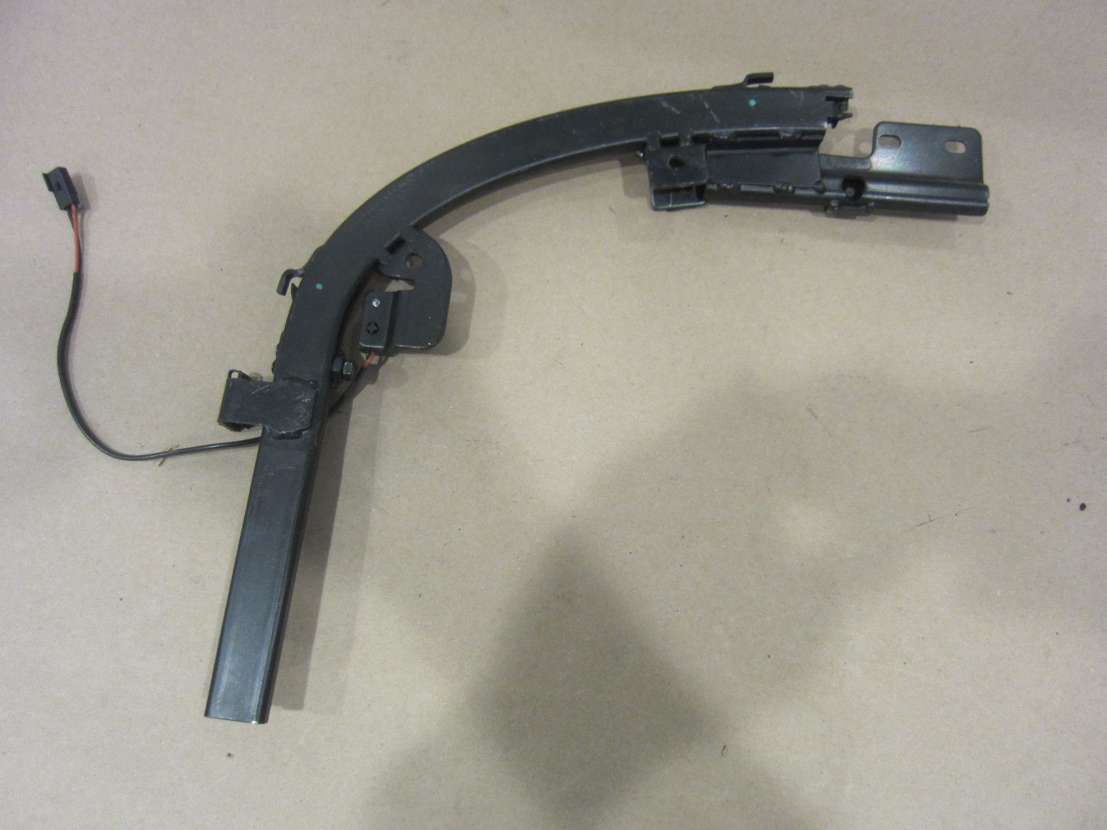 Ferrari California - LH Guide For Separator Panel - P/N 80806500