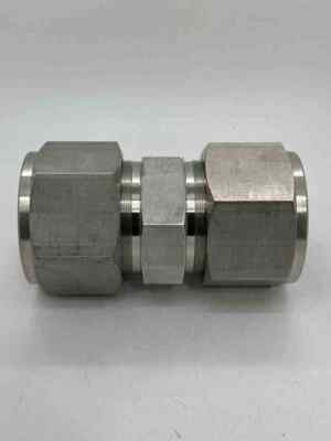 NEU OPEN BOX – SWAGELOK SS-3200-1-32 Rohrverschraubung Stecker, 2 Zoll Rohr-Außendurchmesser