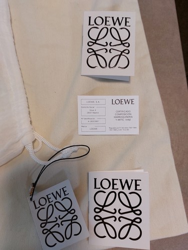LOEWE Crossbody-Tasche Petit Gate aus Kalbsleder - Bild 11 von 18