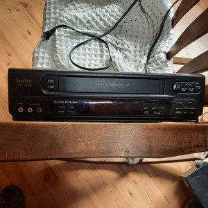 Symphonic VCR  Model SV431V
