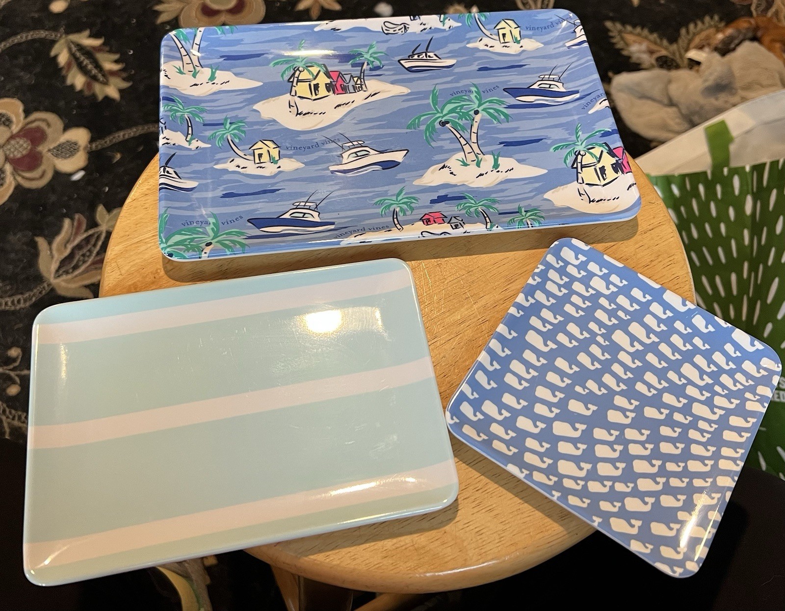 Of 3 Melamine Serving Plates
