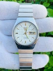 Seiko 5 vintage Automatic 21 jewels 7009-3030  Day/Date Stainless steel Water