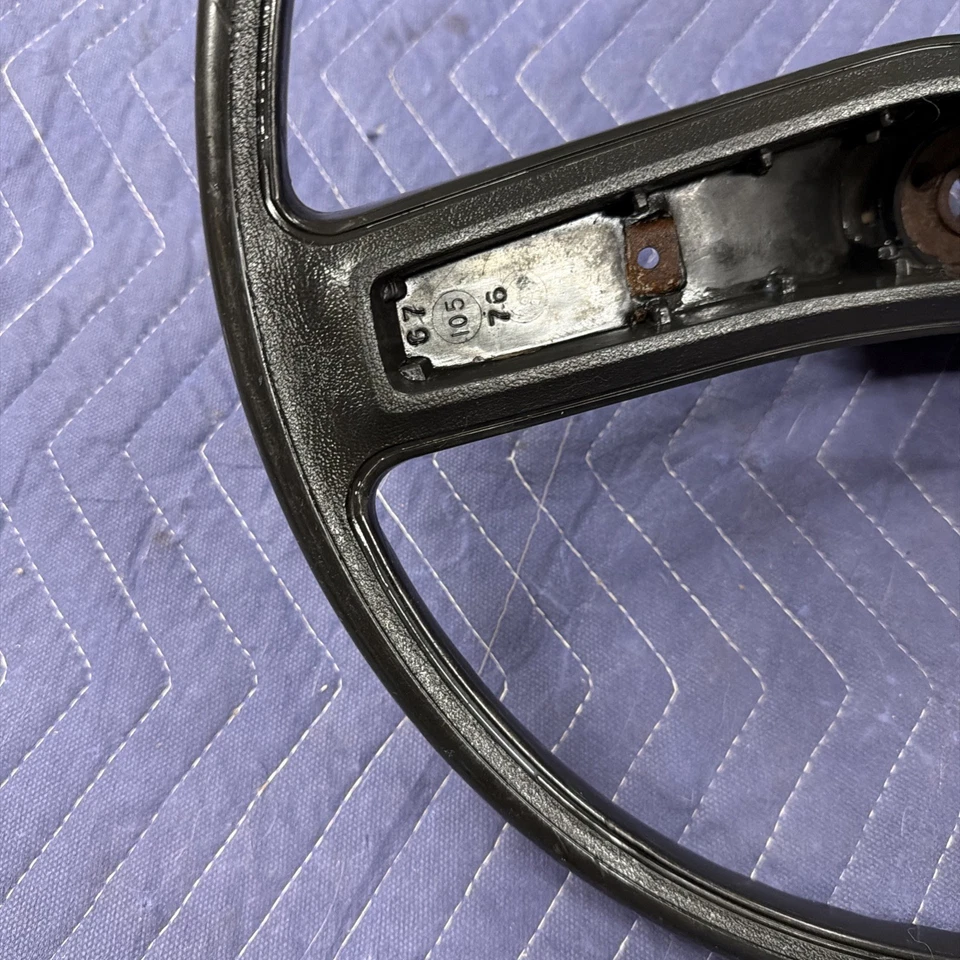 1971/1977 Ford F100 F150 Pickup Truck Steering Wheel OEM F250 1974 1975 1976 - Image 2 of 4