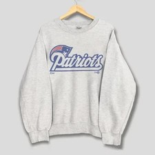 Vintage New England Patriots Football Sweatshirt, NFL AN66734