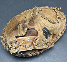Vintage Wilson Baseball Glove Catchers Mitt Jeff Torborg A2532 USA RHT