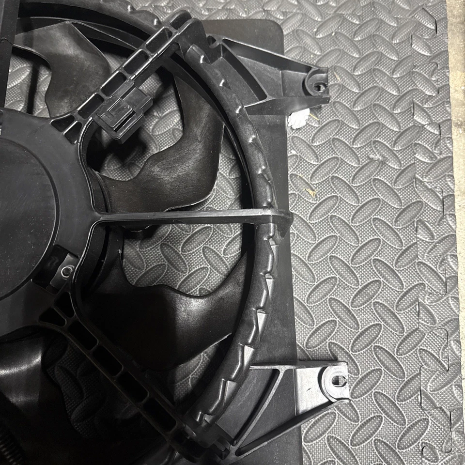 CONJUNTO DE VENTILADOR DE REFRIGERAÇÃO RADIADOR LH DRIVER SIDE SEM REBOQUE PKG SERVE 07-09 SANTA FE - Imagem 4 de 4