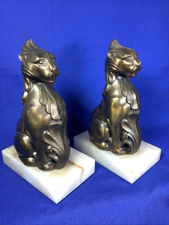 Par de sujetalibros de leona de bronce de 1867 Clovis Edmond Masson escultura antigua francesa Foto 2 de 4