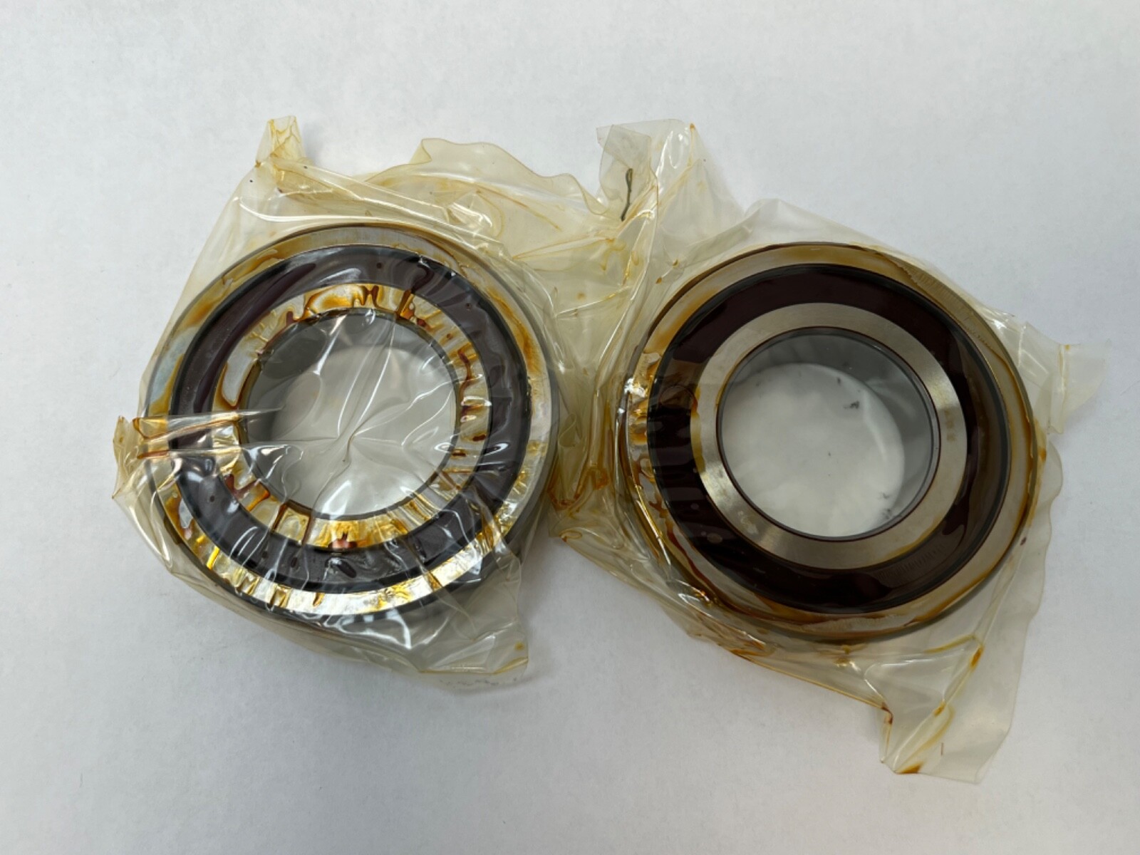 NDH Q20208DTL7A Flange Angular Bearing 40x80x18 mm Q-20208-DT-L7A 7208-C USA