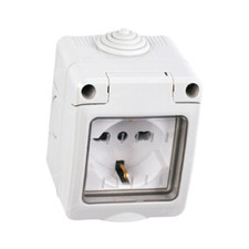 PRESA SCHUKO BIVALENTE 10/16A CON BOX IP55 PER ESTERNO