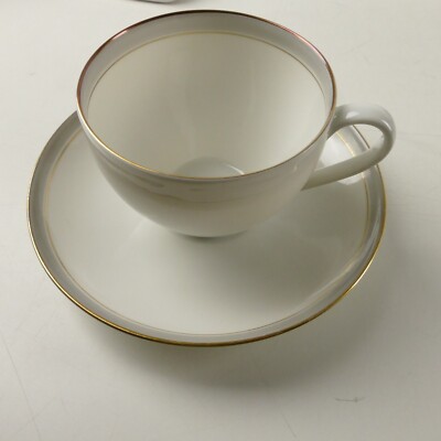 Arzberg Gretsch Graufond Tasse mit Untertasse A-1905