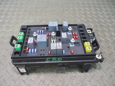 2004 CHEVROLET SSR 5.3L ENGINE FUSE BOX 15106508 OEM
