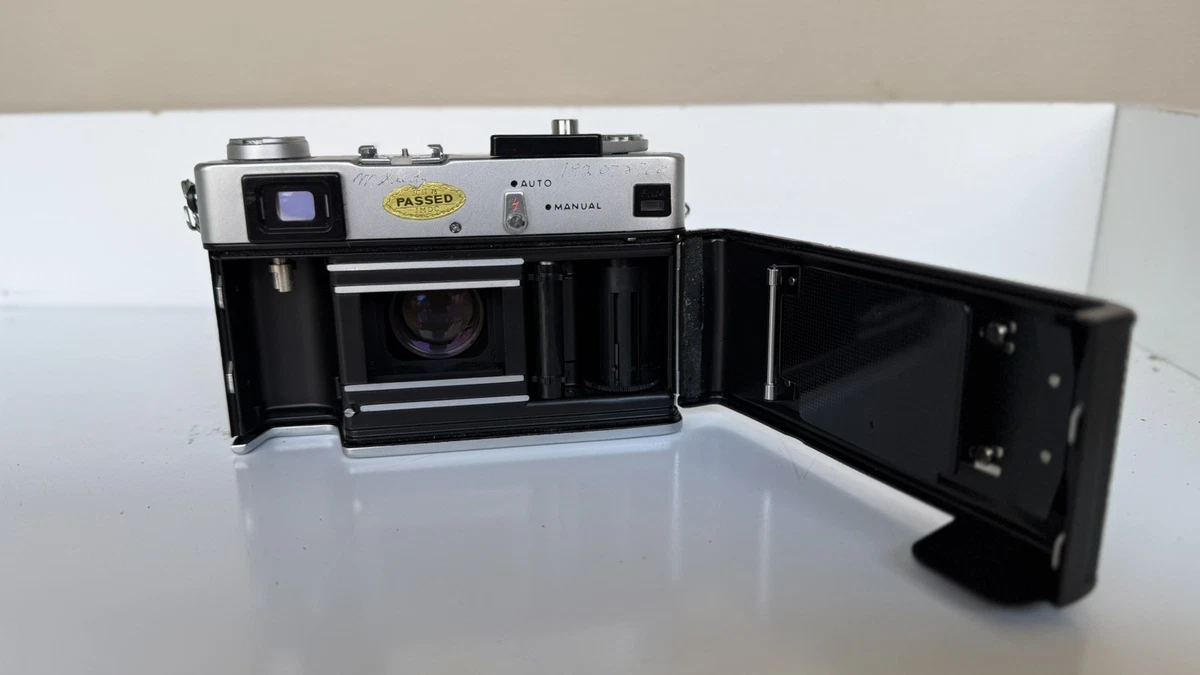 Konica Minolta Minolta Hi-Matic E Film Cameras for sale | eBay